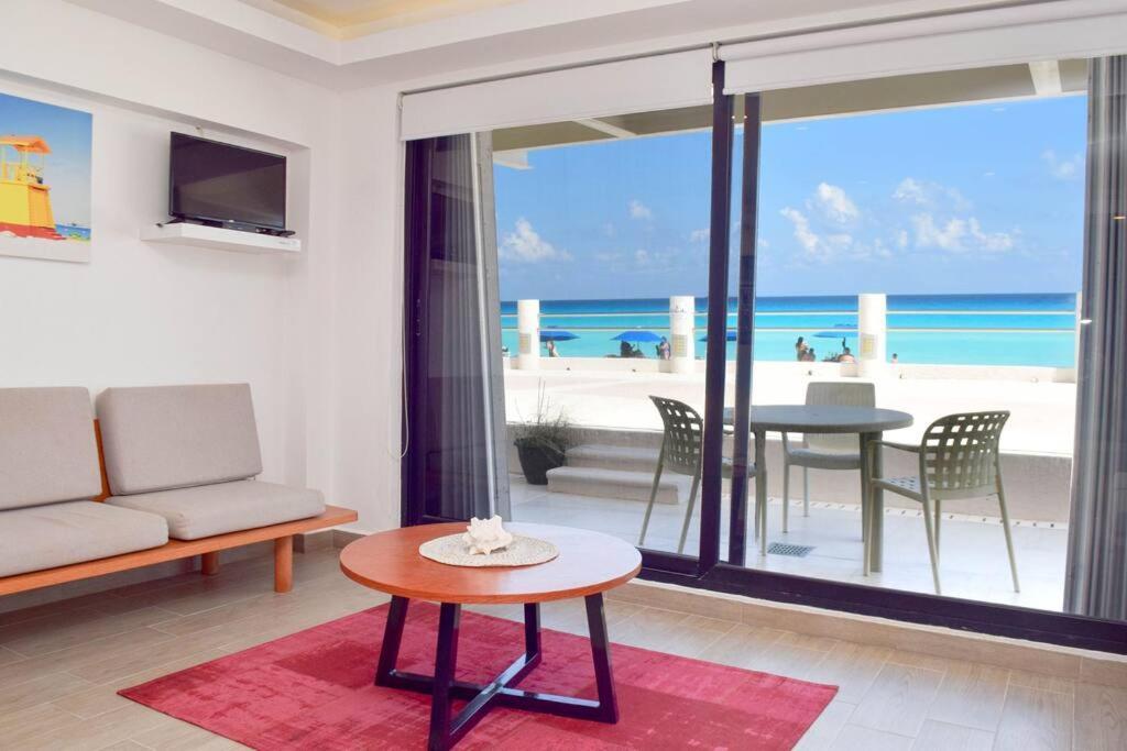Ocean Front Villa Marlin, Best Location In Hotel Zone #109 Cancún Exterior foto